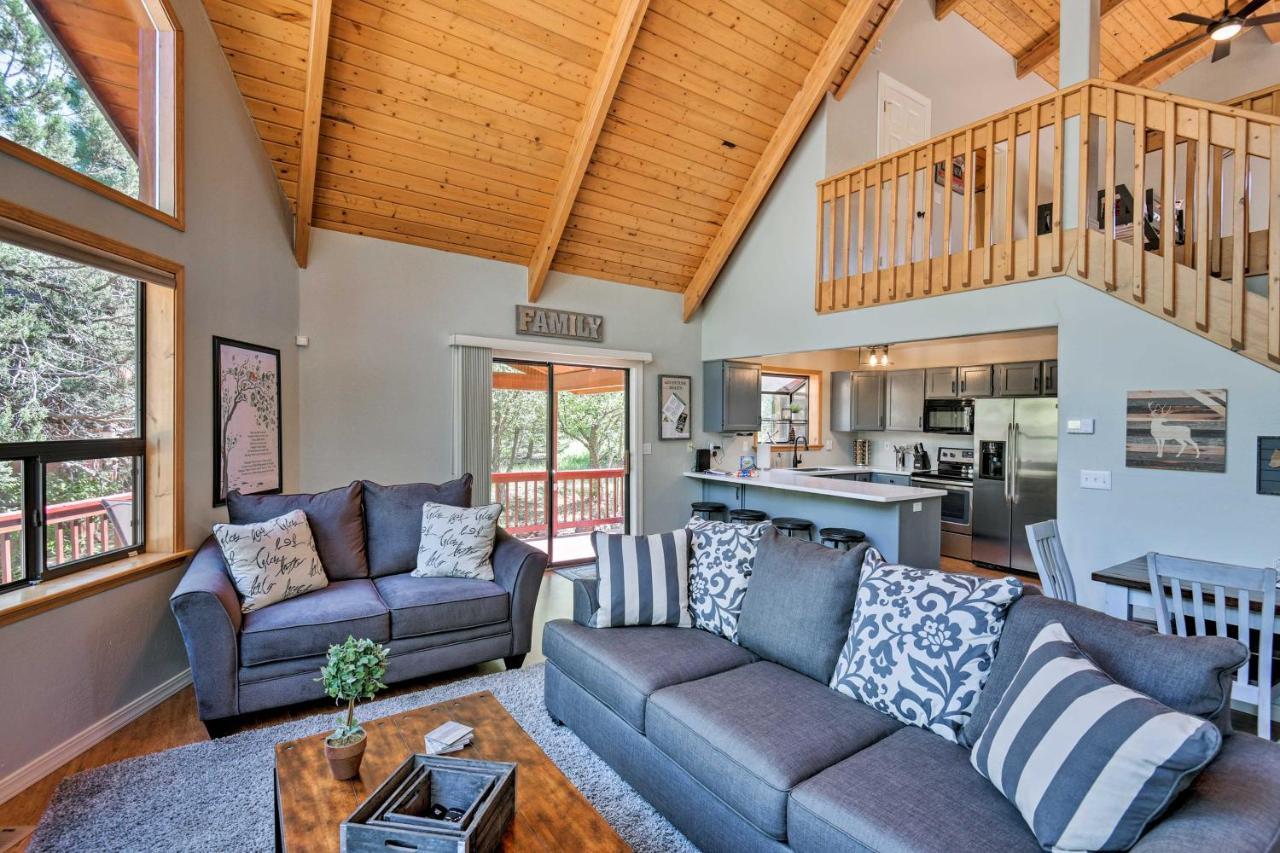 Updated And Modern Munds Park Home With Fire Pit! Exteriör bild